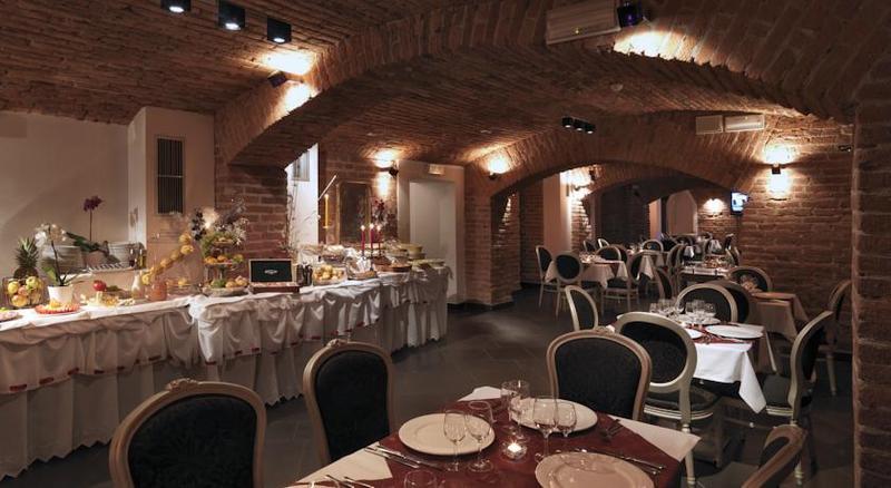 Otel Assenzio Prag