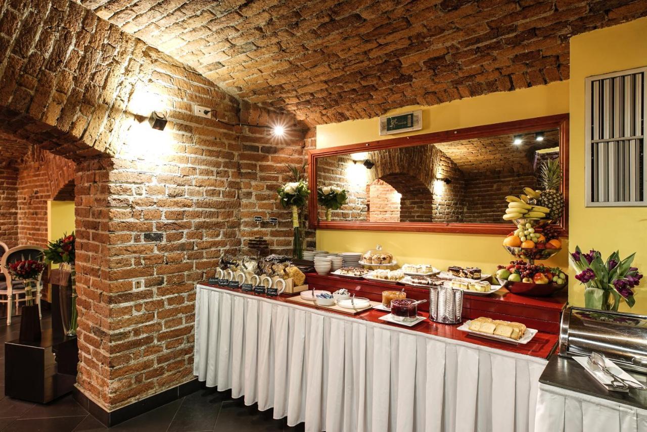 Otel Assenzio 4*