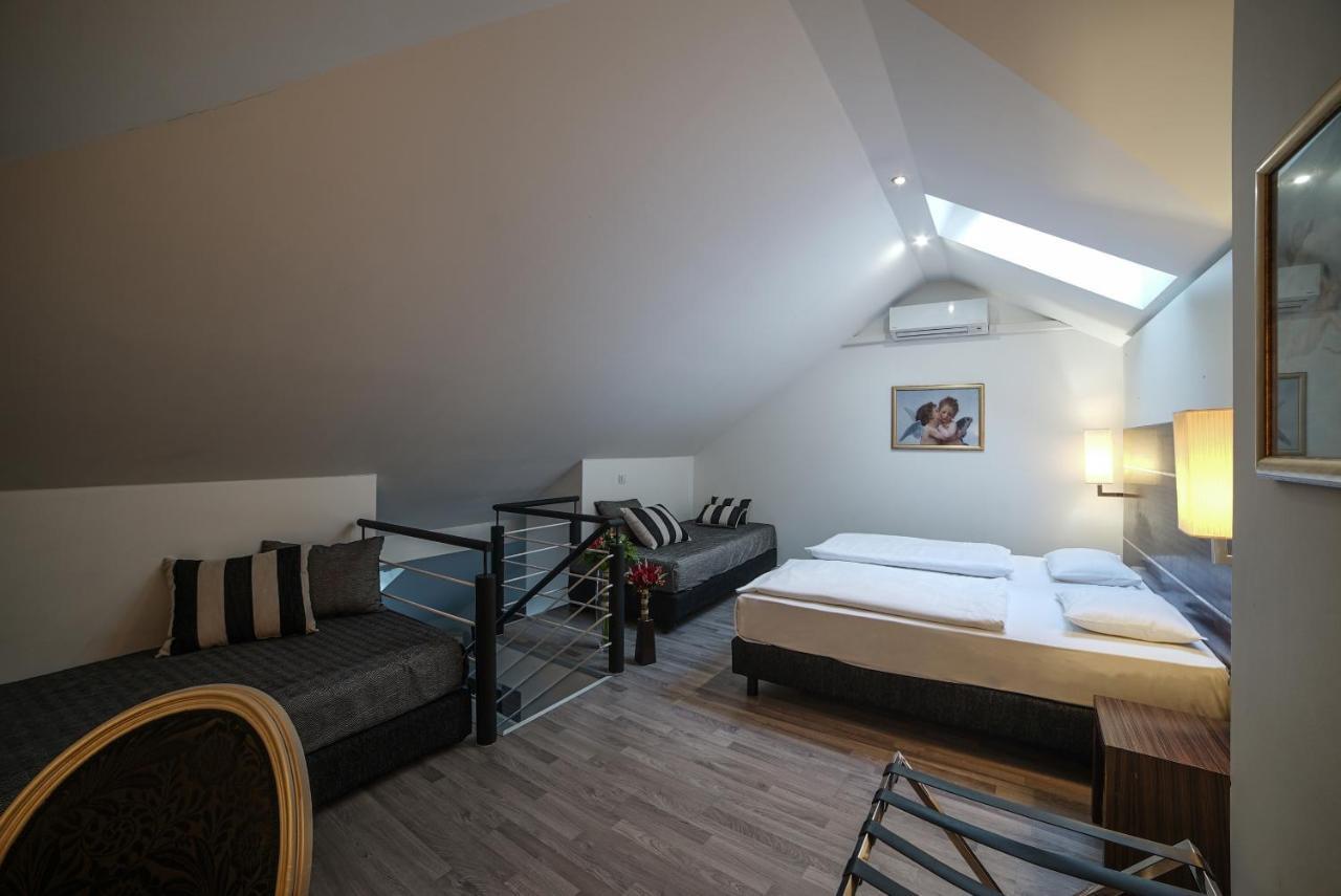 Assenzio Otel