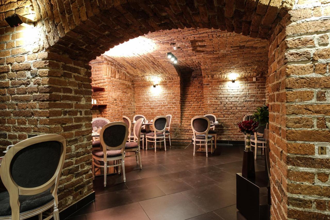 Otel Assenzio Prag